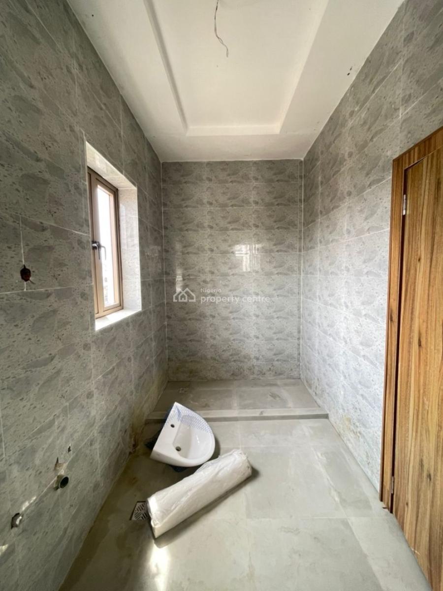 5 Bedroom Fully Detached Duplex, Magodo, Lagos, Detached Duplex for Sale