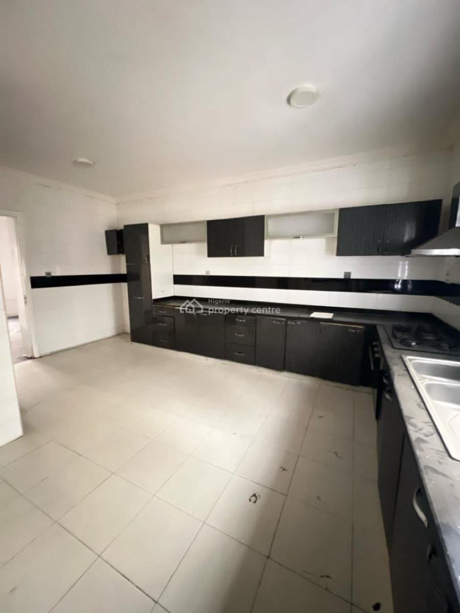 Well Maintained & Spacious 4 Bedroom Town House with Swimming Pool, Oniru, Victoria Island (vi), Lagos, Flat / Apartment for Rent