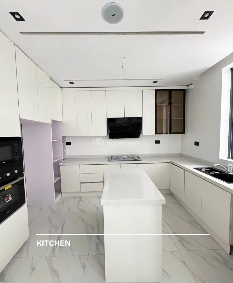 a Fully Serviced 2 Bedroom Apartment, Lekki Phase 1, Lekki Phase 1, Lekki, Lagos, Flat / Apartment for Rent