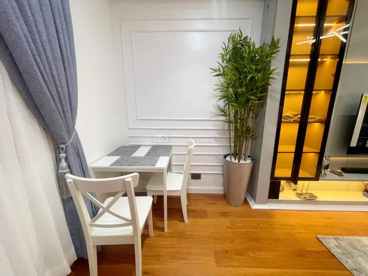 Luxury 1 Bedroom Apartment with Unlimited Wifi and Cleaning Services, Parkview, Ikoyi, Lagos, Flat / Apartment Short Let