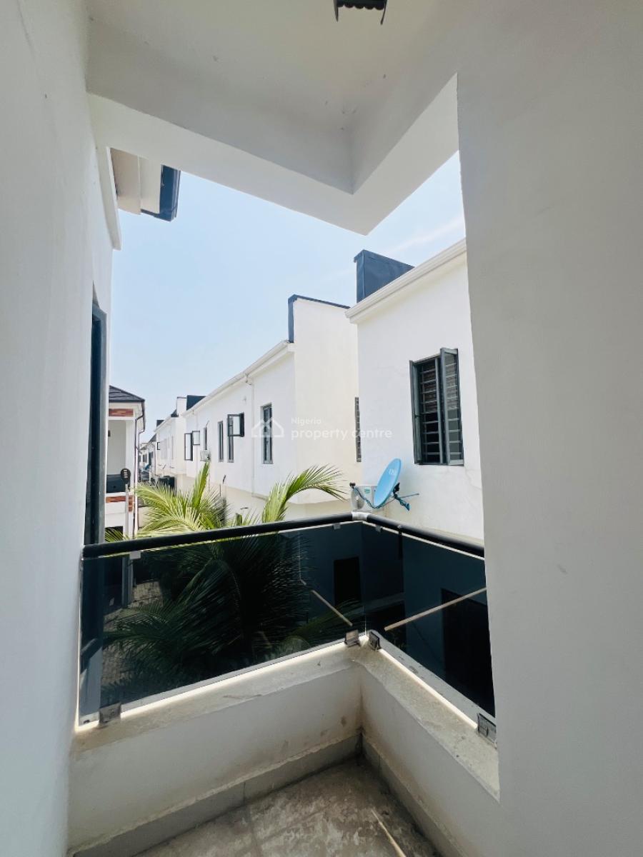 4 Bedroom Terrace Duplex in with Constant Electricityand Gym, Harris Drive, Vgc, Lekki, Lagos, Terraced Duplex for Rent