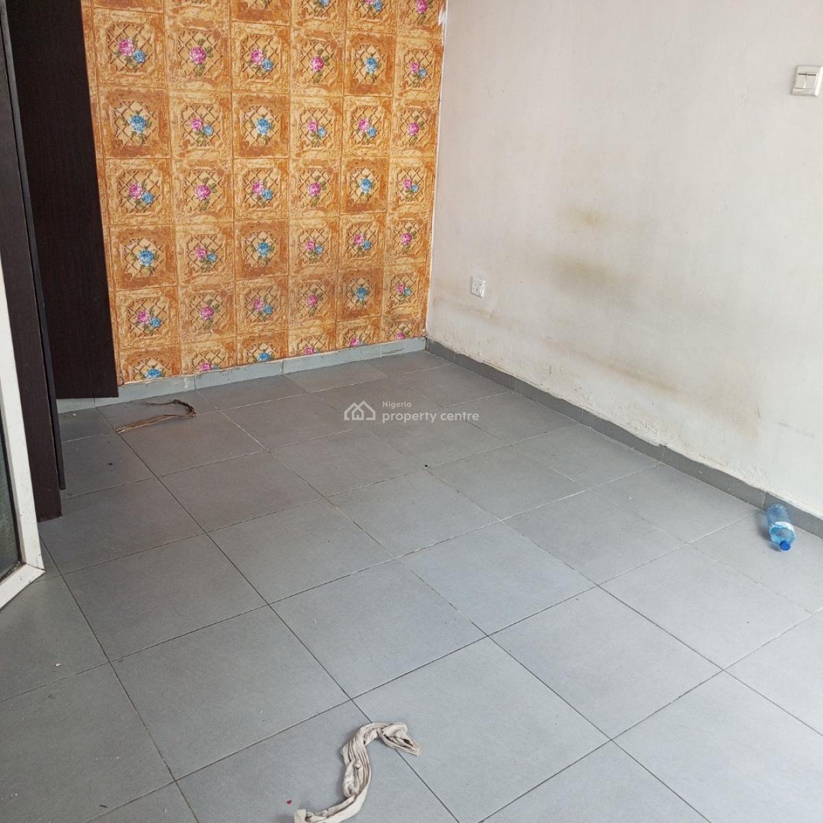 Selfcontain at Lekki Scheme 2, Lekki Scheme 2 Off Abraham Adesanya Estate Ajah, Ajah, Lagos, Self Contain (single Rooms) for Rent