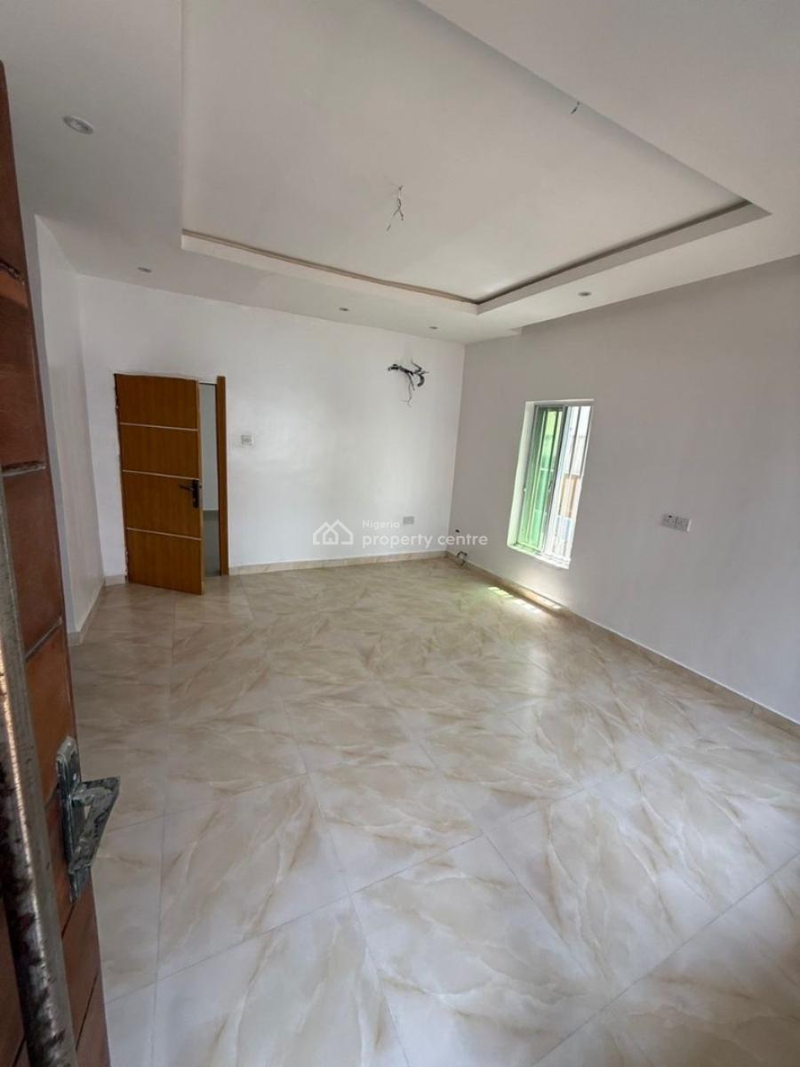 Spacious 3.bedroom Terrace with Bq, Ikate Elegushi, Lekki, Lagos, Terraced Duplex for Sale