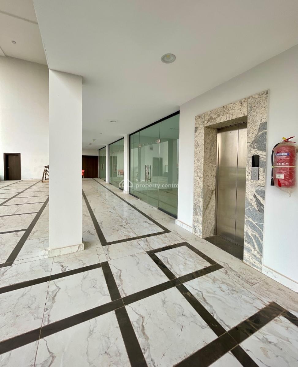 Solidly Built Mall / Plaza, Dawaki, Gwarinpa, Abuja, Plaza / Complex / Mall for Sale