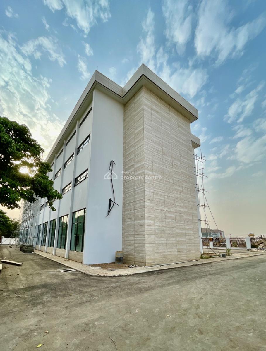 Solidly Built Mall / Plaza, Dawaki, Gwarinpa, Abuja, Plaza / Complex / Mall for Sale