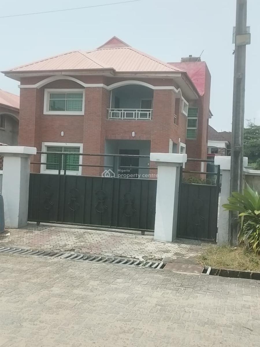 4  Bedrooms Fully Detached House with 2 Rooms Bq, Lekki Right By Meadow Hall, Lekki Phase 1, Lekki, Lagos, Detached Duplex for Rent