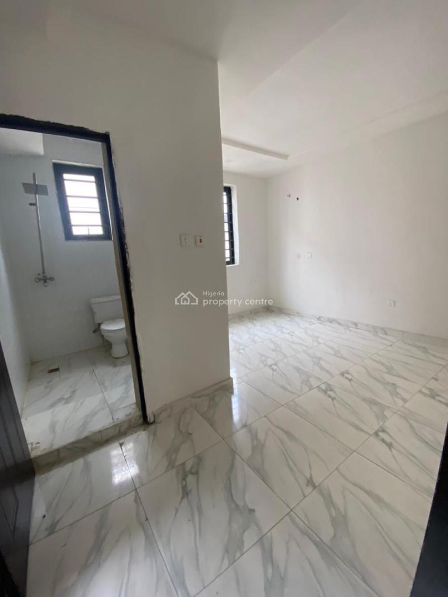 Spacious 4-bedroom Terrace Duplex, Osapa, Lekki, Lagos, Terraced Duplex for Rent