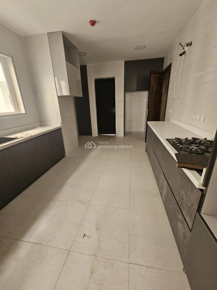 New Tastefully Finished Ensuit 4 and 5 Bedroom Semi Detached House, Twin Lake Estate Chevron, Lekki, Lagos, Semi-detached Duplex for Rent