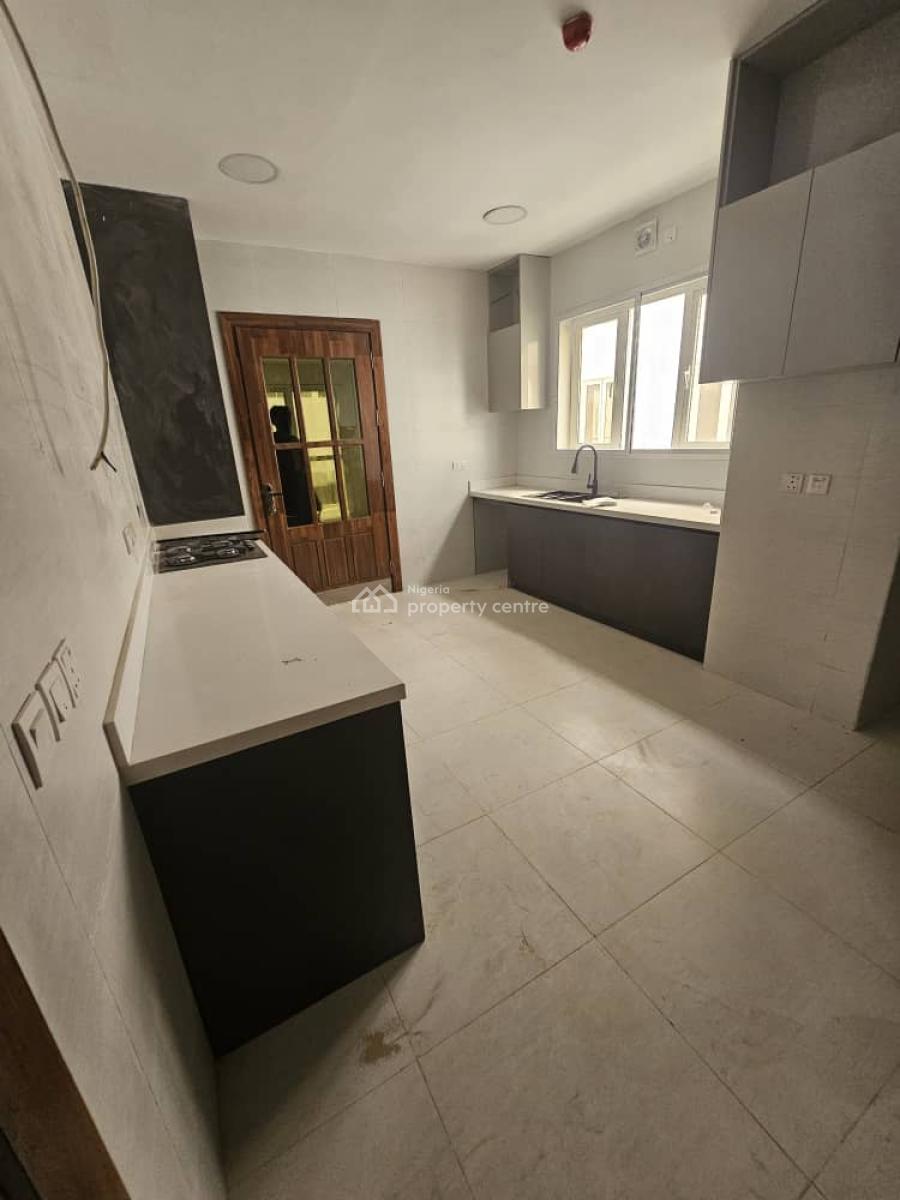 New Tastefully Finished Ensuit 4 and 5 Bedroom Semi Detached House, Twin Lake Estate Chevron, Lekki, Lagos, Semi-detached Duplex for Rent