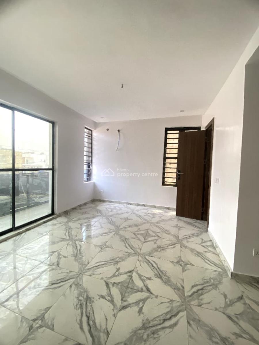 2 Bedroom Serviced Apartment, Ologolo, Lekki, Lagos, Flat / Apartment for Sale