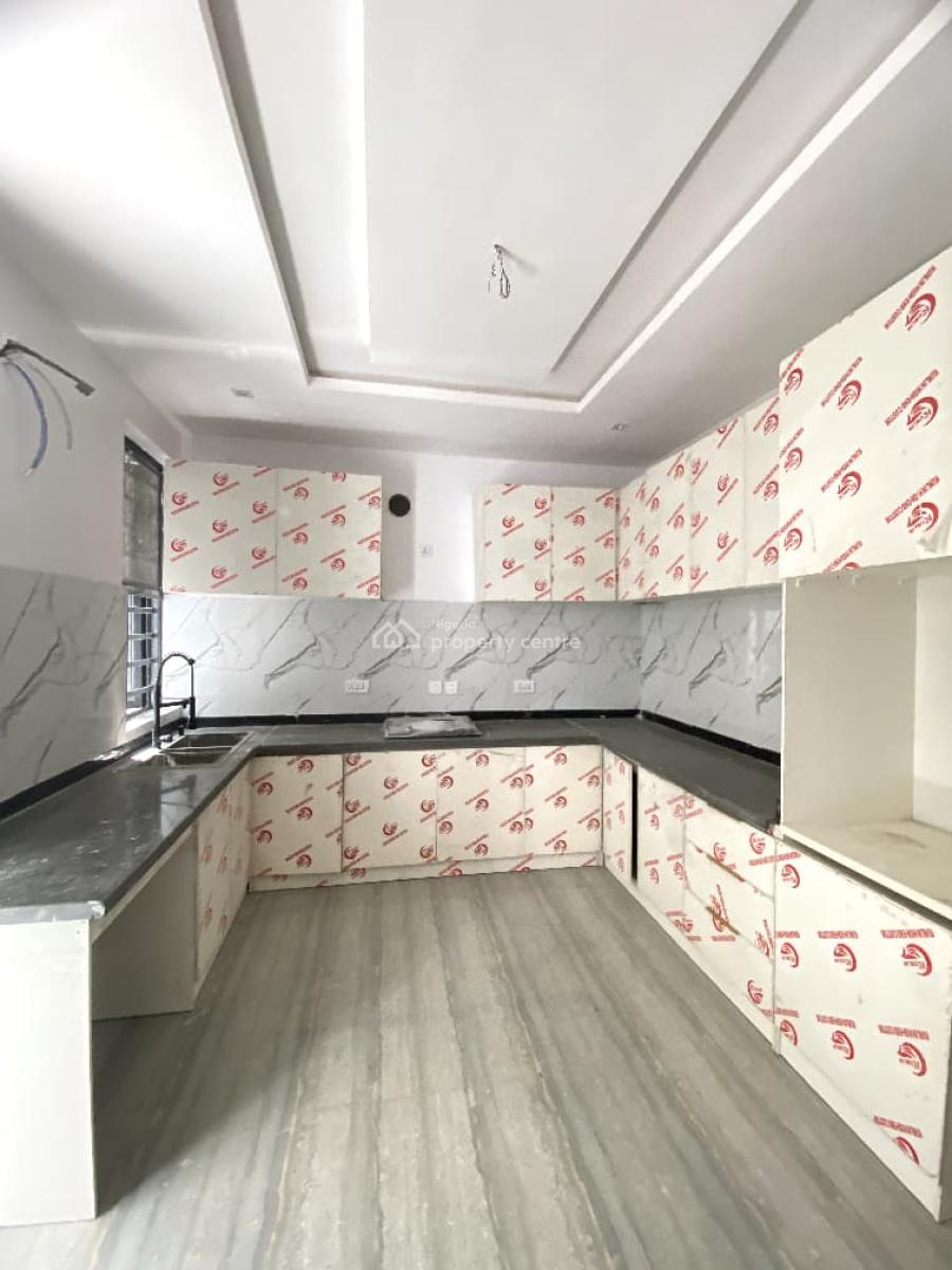 2 Bedroom Serviced Apartment, Ologolo, Lekki, Lagos, Flat / Apartment for Sale