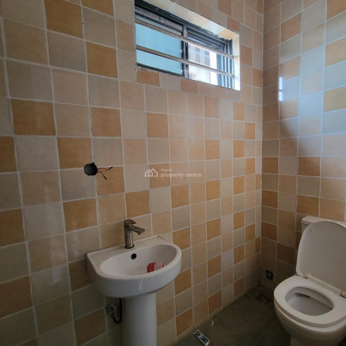 Aesthetically 2 Bedroom Apartment Within a Serene and Secured Environ, Ikate, Lekki, Lagos, Flat / Apartment for Sale