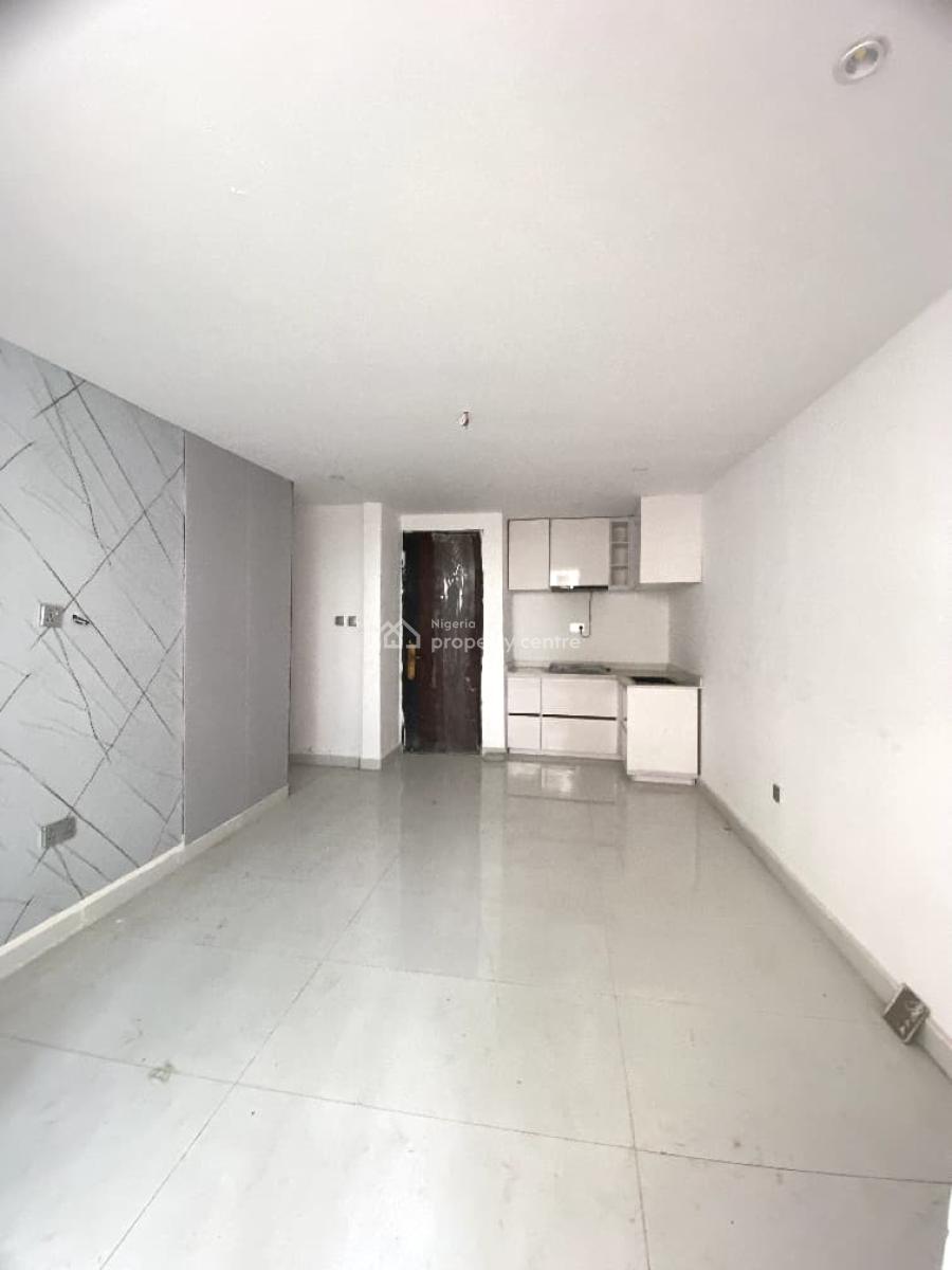 1 Bedroom Serviced Apartment with Swimming Pool, Ologolo, Lekki, Lagos, Flat / Apartment for Sale