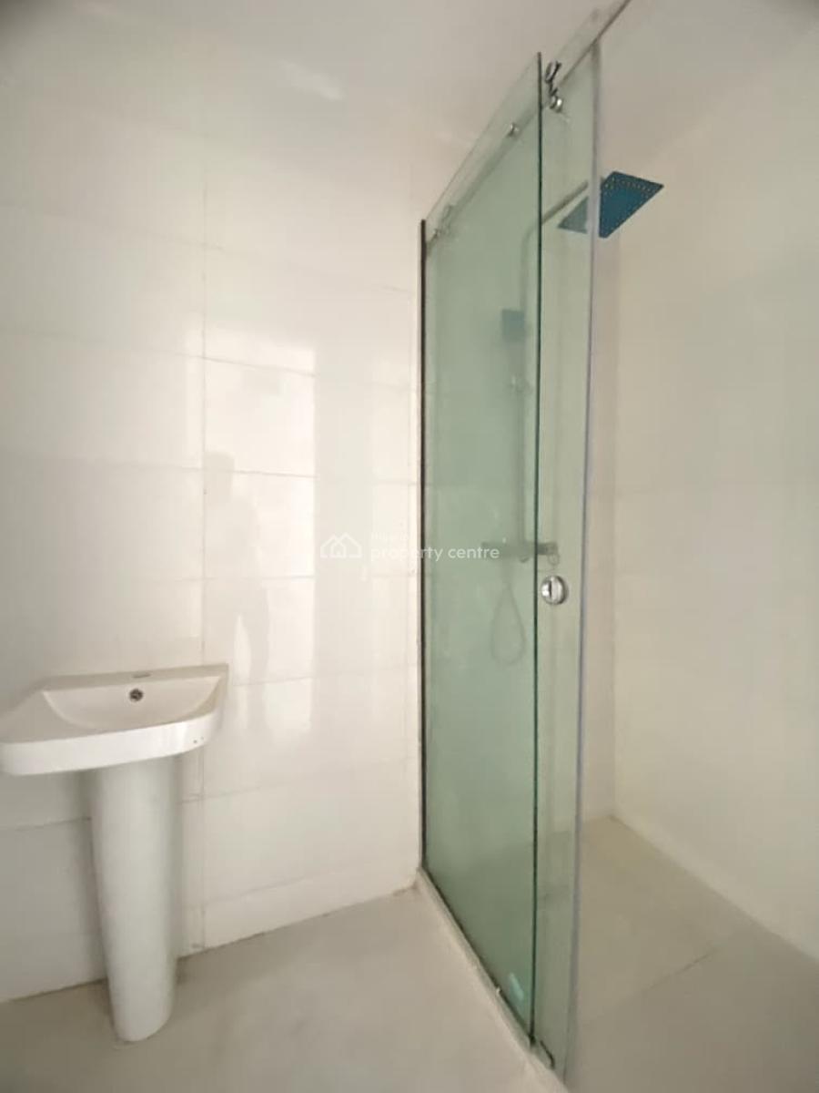 1 Bedroom Serviced Apartment with Swimming Pool, Ologolo, Lekki, Lagos, Flat / Apartment for Sale