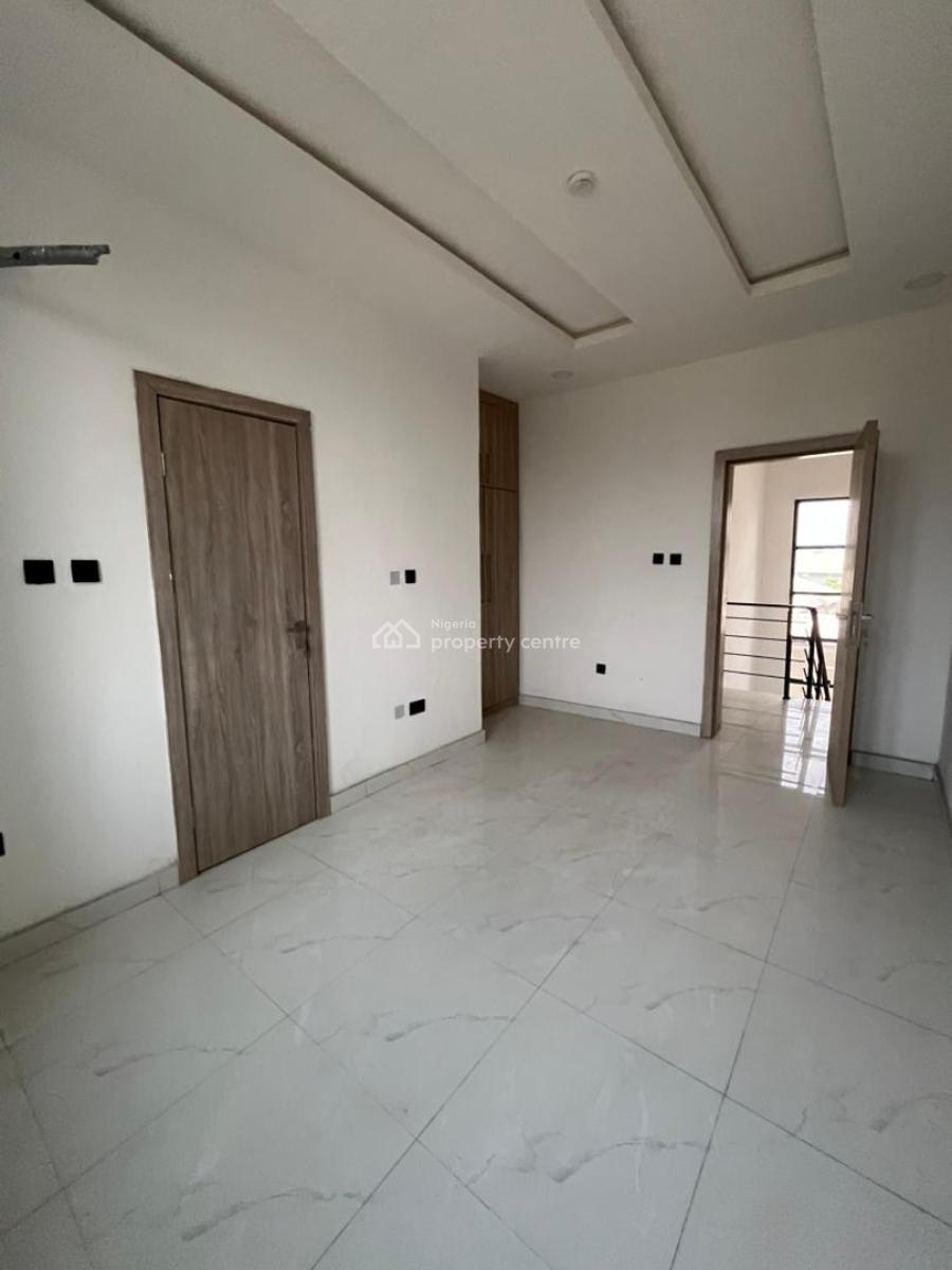 4 Bedrooms Terrace Duplex, Lekki, Lagos, Terraced Duplex for Sale