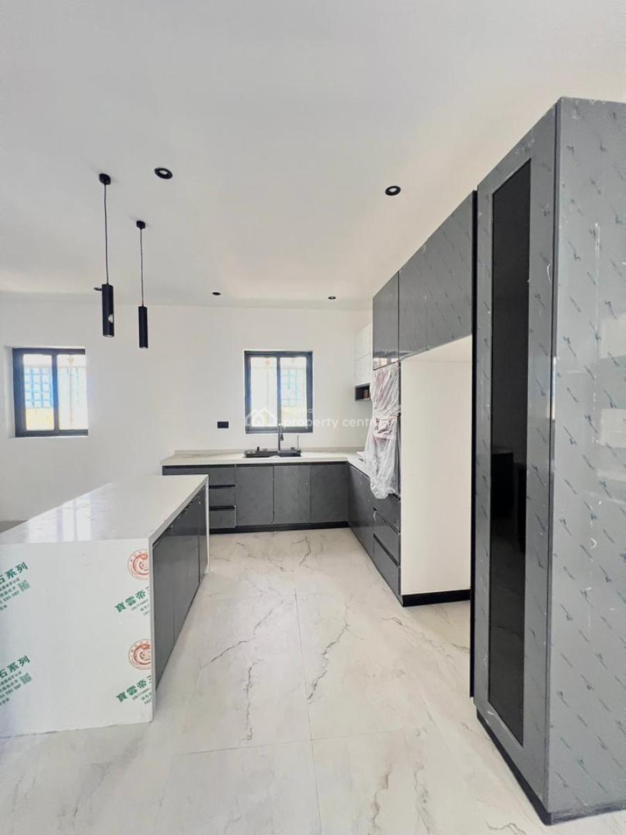 3 Bedroom Apartment, Victoria Island (vi), Lagos, House for Sale