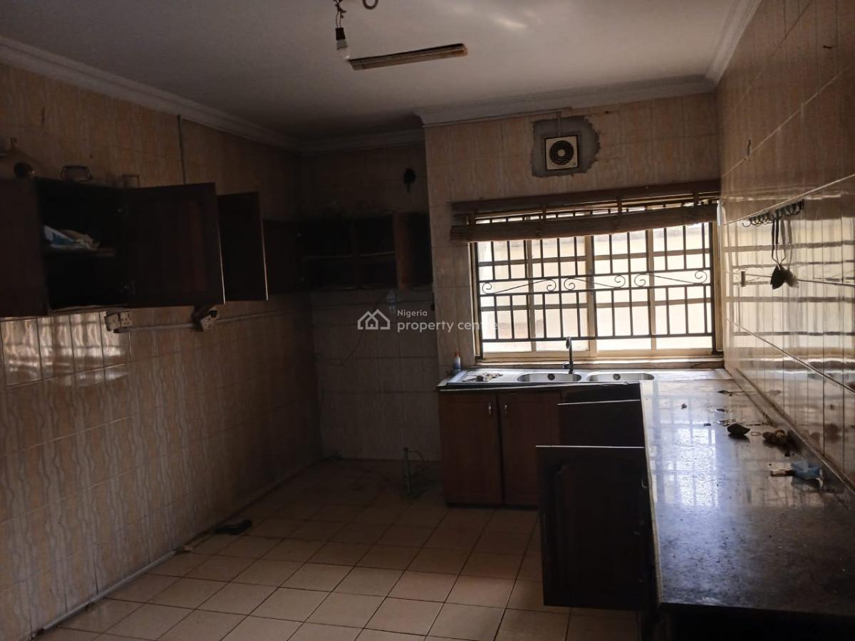 5 Bedroom Semi Detached Duplex with Bq, Lekki Phase 1, Lekki, Lagos, Semi-detached Duplex for Rent