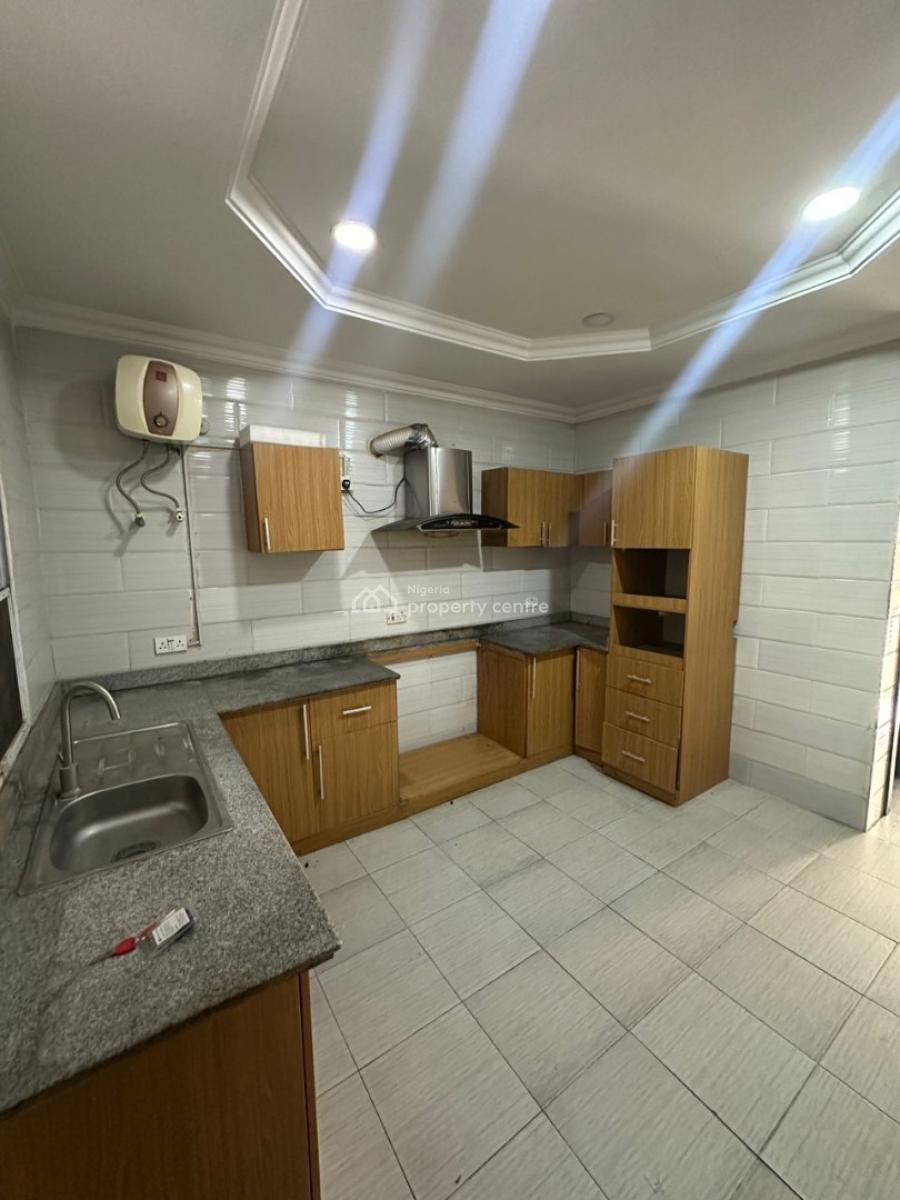 Clean & Spacious 4-bedroom Townhouse with Bq, Ikoyi, Lagos, Flat / Apartment for Rent