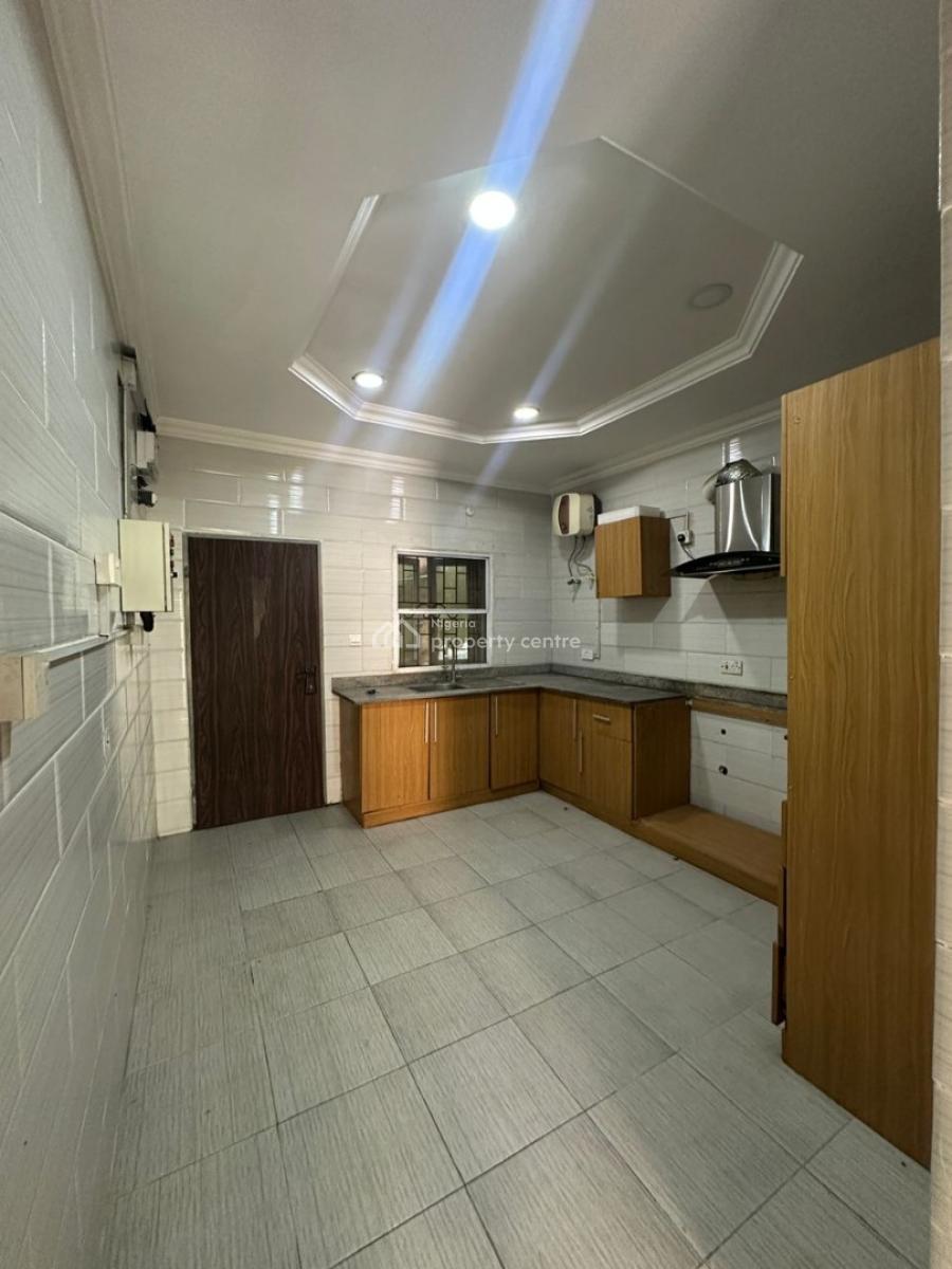 Clean & Spacious 4-bedroom Townhouse with Bq, Ikoyi, Lagos, Flat / Apartment for Rent