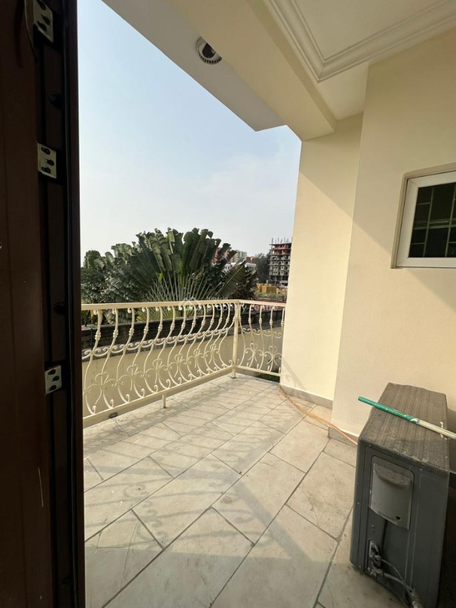 Clean & Spacious 4-bedroom Townhouse with Bq, Ikoyi, Lagos, Flat / Apartment for Rent