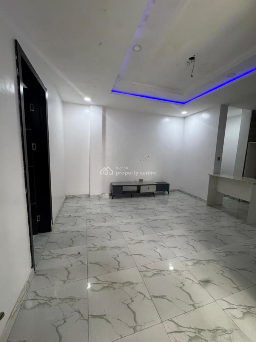 Spacious 1 Bedroom Apartment Ruby 1, Ologolo -- Lekki, Ologolo, Lekki, Lagos, Flat / Apartment for Sale