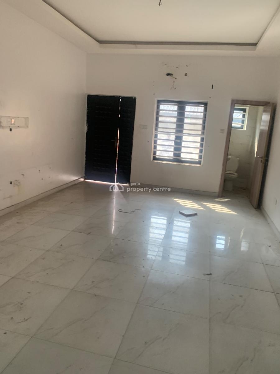 Luxurious 2 Bedroom Flat, Seaside, Badore, Ajah, Lagos, Flat / Apartment for Rent