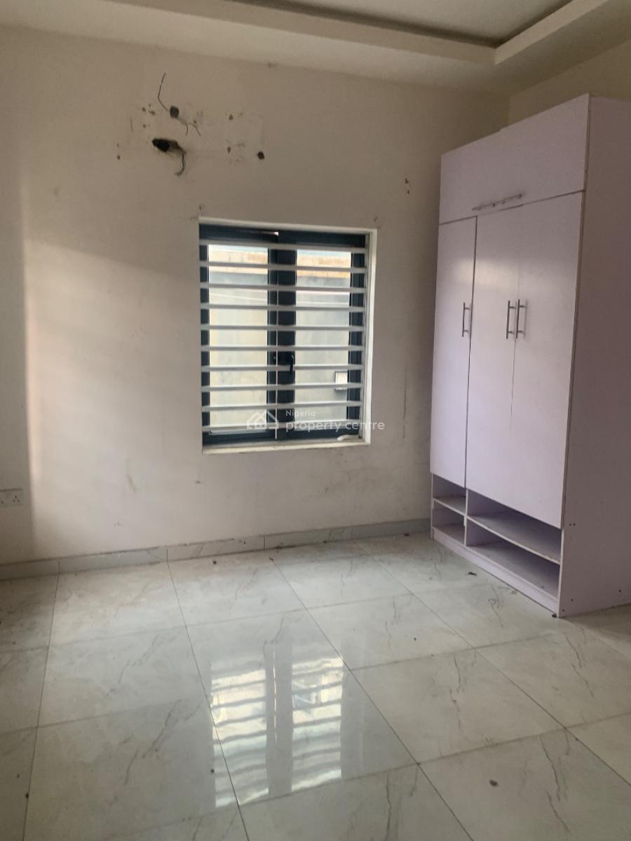 Luxurious 2 Bedroom Flat, Seaside, Badore, Ajah, Lagos, Flat / Apartment for Rent
