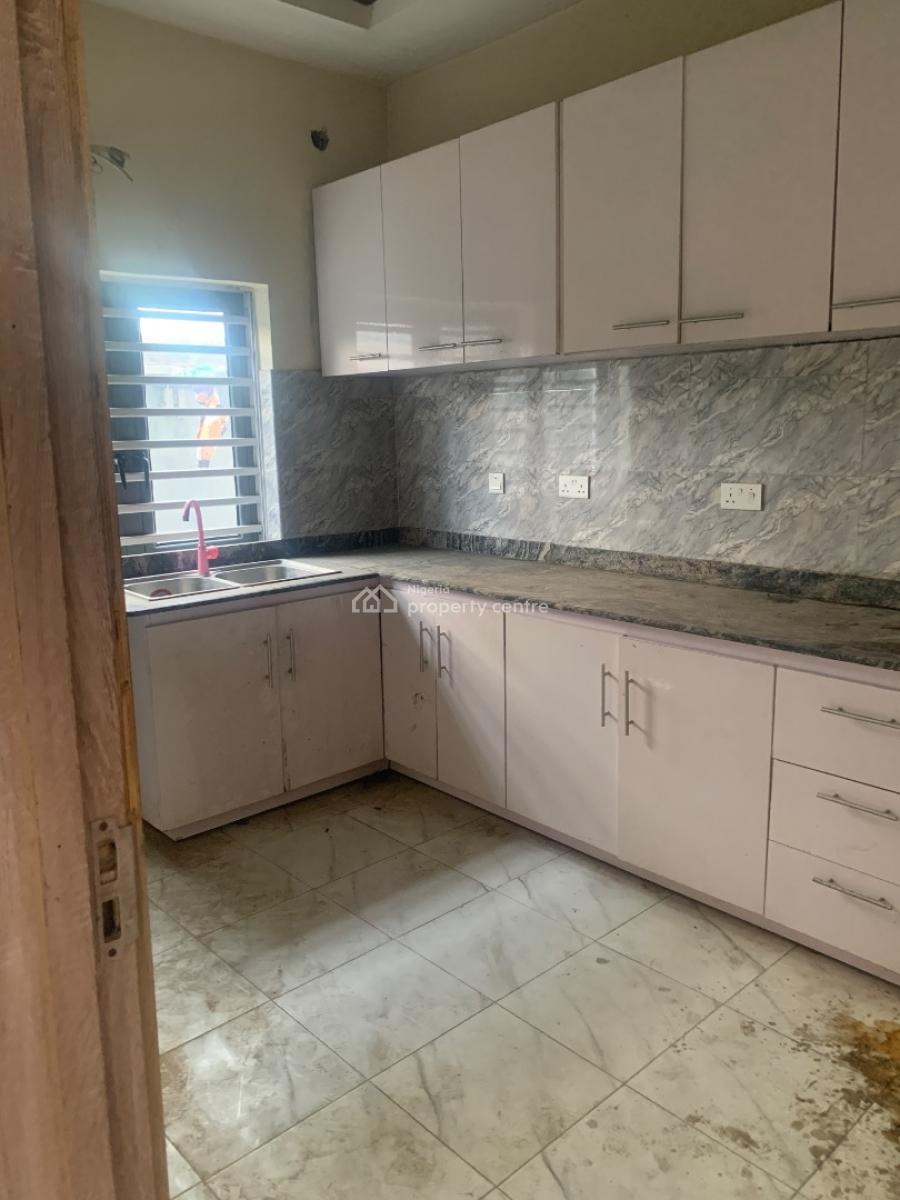 Luxurious 2 Bedroom Flat, Seaside, Badore, Ajah, Lagos, Flat / Apartment for Rent