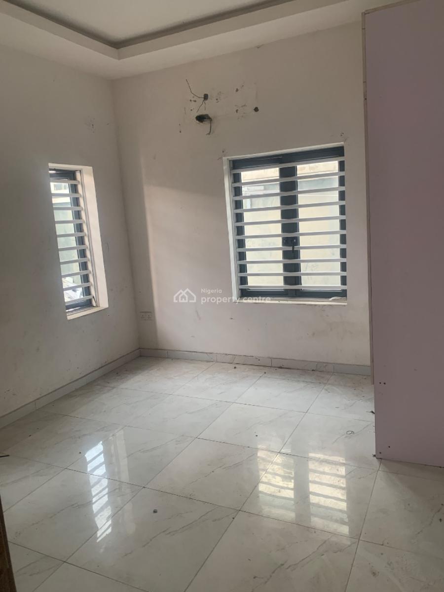 Luxurious 2 Bedroom Flat, Seaside, Badore, Ajah, Lagos, Flat / Apartment for Rent