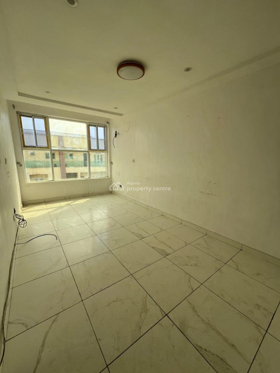 Well Renovated & Spacious 2 Bedrooms Flat, Ikate, Off Nike Art Gallery, Lekki, Lagos, House for Rent