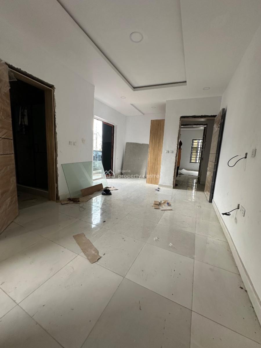 Specious 2 Bedroom Flat, Ologolo, Lekki, Lagos, Flat / Apartment for Rent