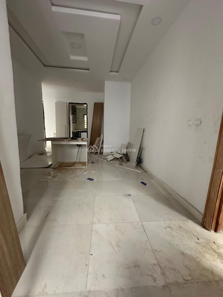 Specious 2 Bedroom Flat, Ologolo, Lekki, Lagos, Flat / Apartment for Rent