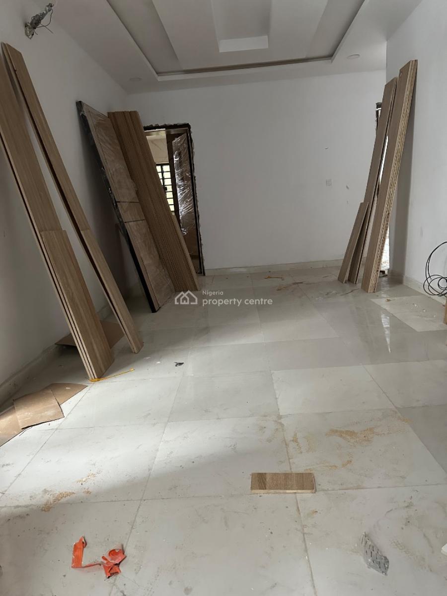 Specious 2 Bedroom Flat, Ologolo, Lekki, Lagos, Flat / Apartment for Rent