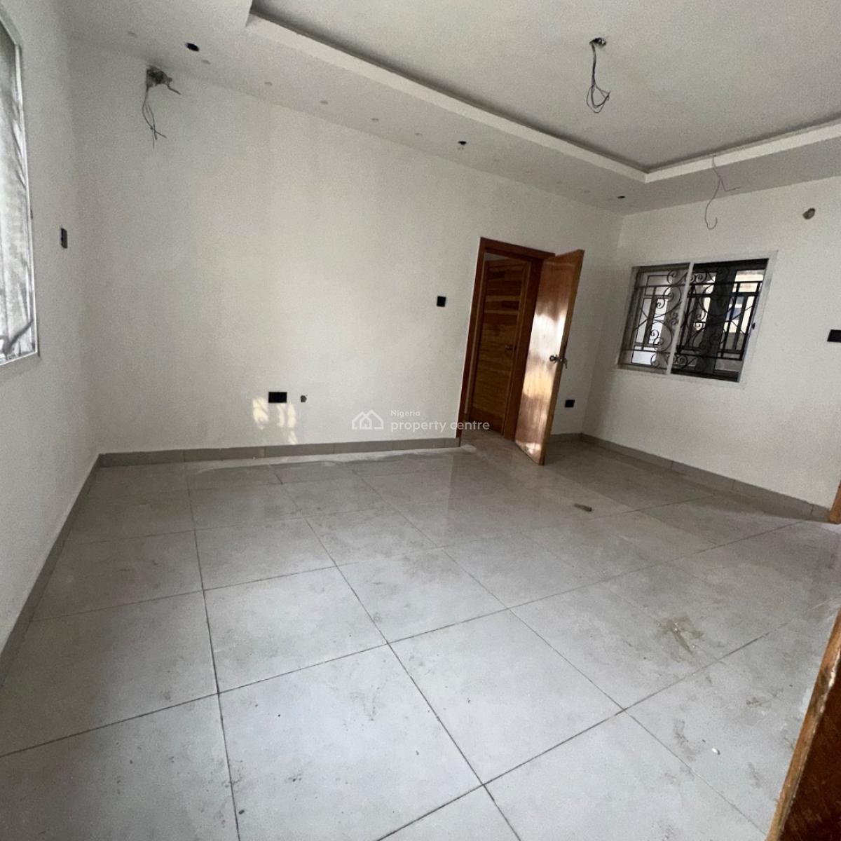 Specious 2 Bedroom Apartment, Ologolo, Lekki, Lagos, Flat / Apartment for Rent
