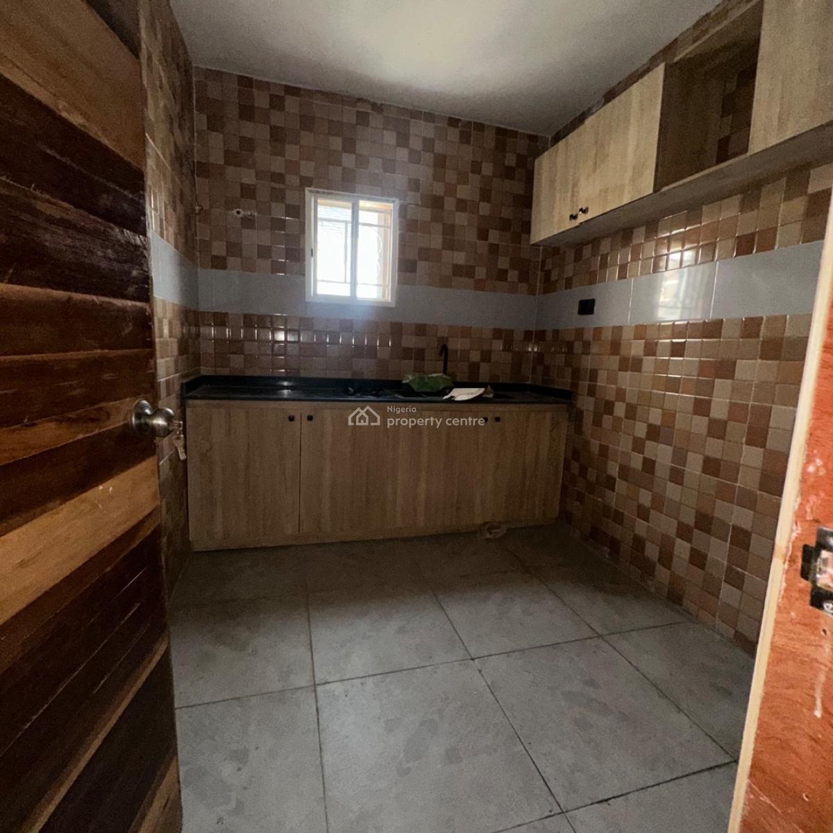 Specious 2 Bedroom Apartment, Ologolo, Lekki, Lagos, Flat / Apartment for Rent