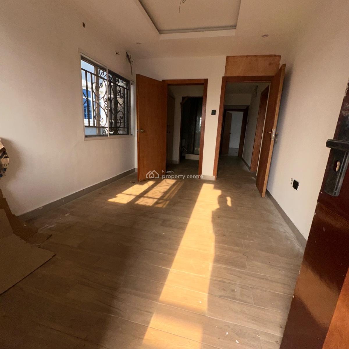 Specious 2 Bedroom Apartment, Ologolo, Lekki, Lagos, Flat / Apartment for Rent