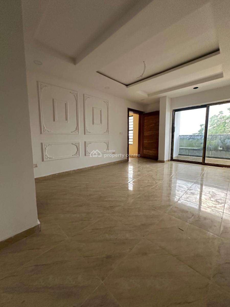 Specious 3 Bedroom Flat, Ologolo, Lekki, Lagos, Flat / Apartment for Rent