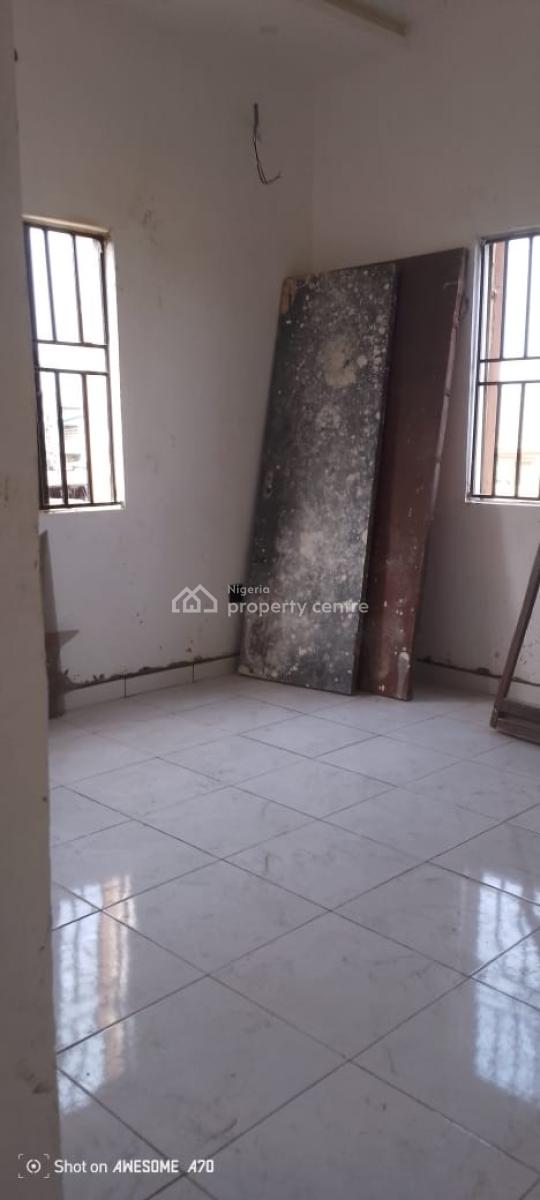 Units of Newly Built Two (2) Bedrooms Flat, Oyadiran Estate, Sabo, Yaba, Lagos, Flat / Apartment for Rent