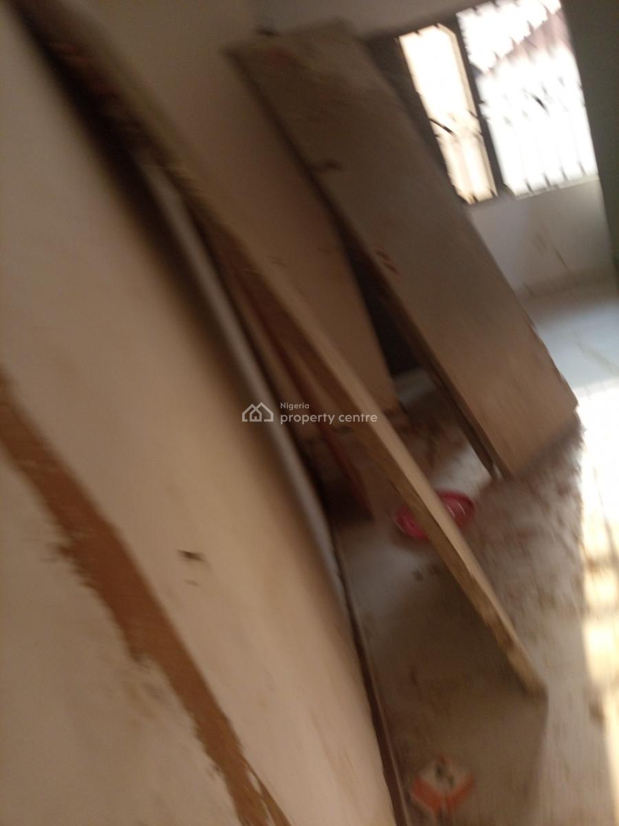 Units of Newly Built Two (2) Bedrooms Flat, Oyadiran Estate, Sabo, Yaba, Lagos, Flat / Apartment for Rent