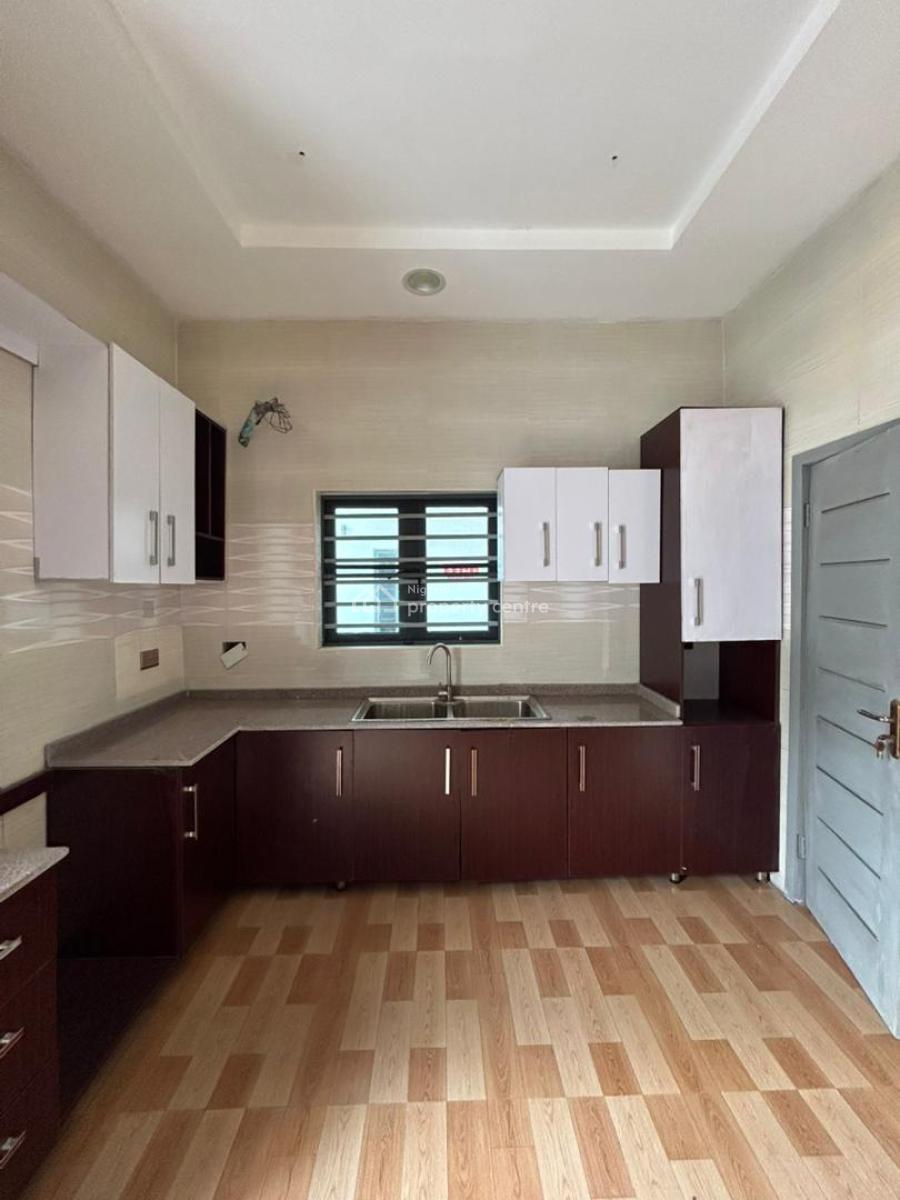 4-bedroom Detached House +bq, Lekki, Lagos, Detached Duplex for Sale