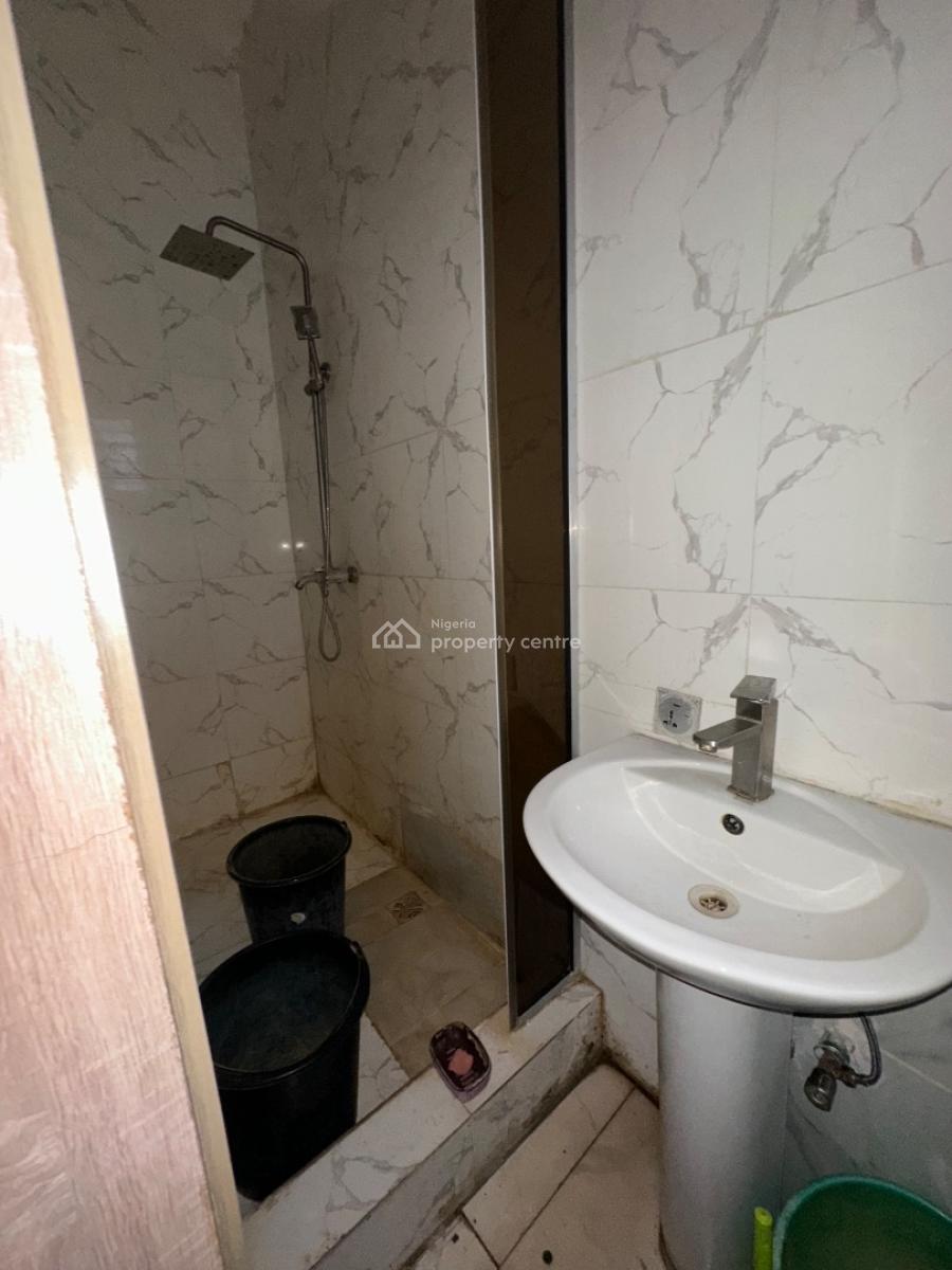 Spacious 2 Bedroom Terrace Duplex, Ikota Gra, Lekki, Lagos, Flat / Apartment for Rent