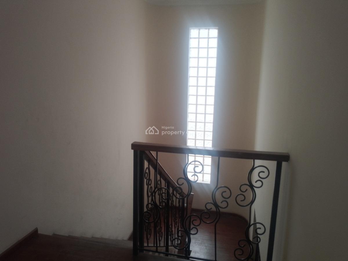 Tastefully Finished  8 Bedrooms Duplex + 2 Room Bq, Gra Ikeja, Ikeja, Lagos, Detached Duplex for Rent