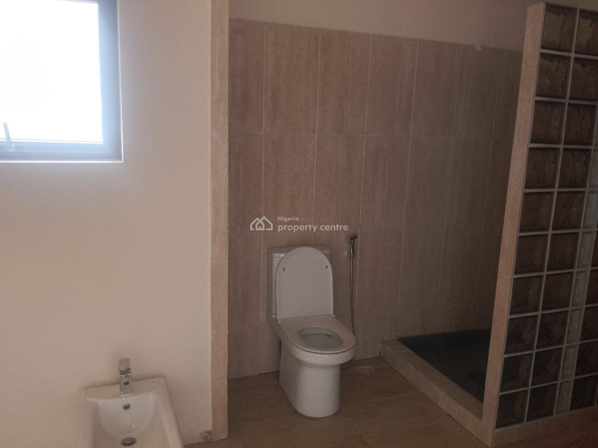 Tastefully Finished  8 Bedrooms Duplex + 2 Room Bq, Gra Ikeja, Ikeja, Lagos, Detached Duplex for Rent
