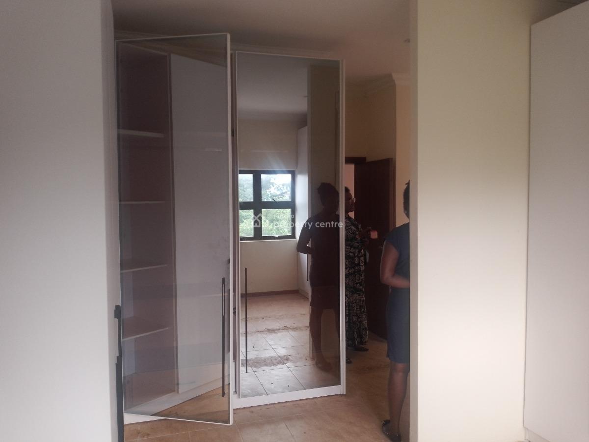 Tastefully Finished  8 Bedrooms Duplex + 2 Room Bq, Gra Ikeja, Ikeja, Lagos, Detached Duplex for Rent