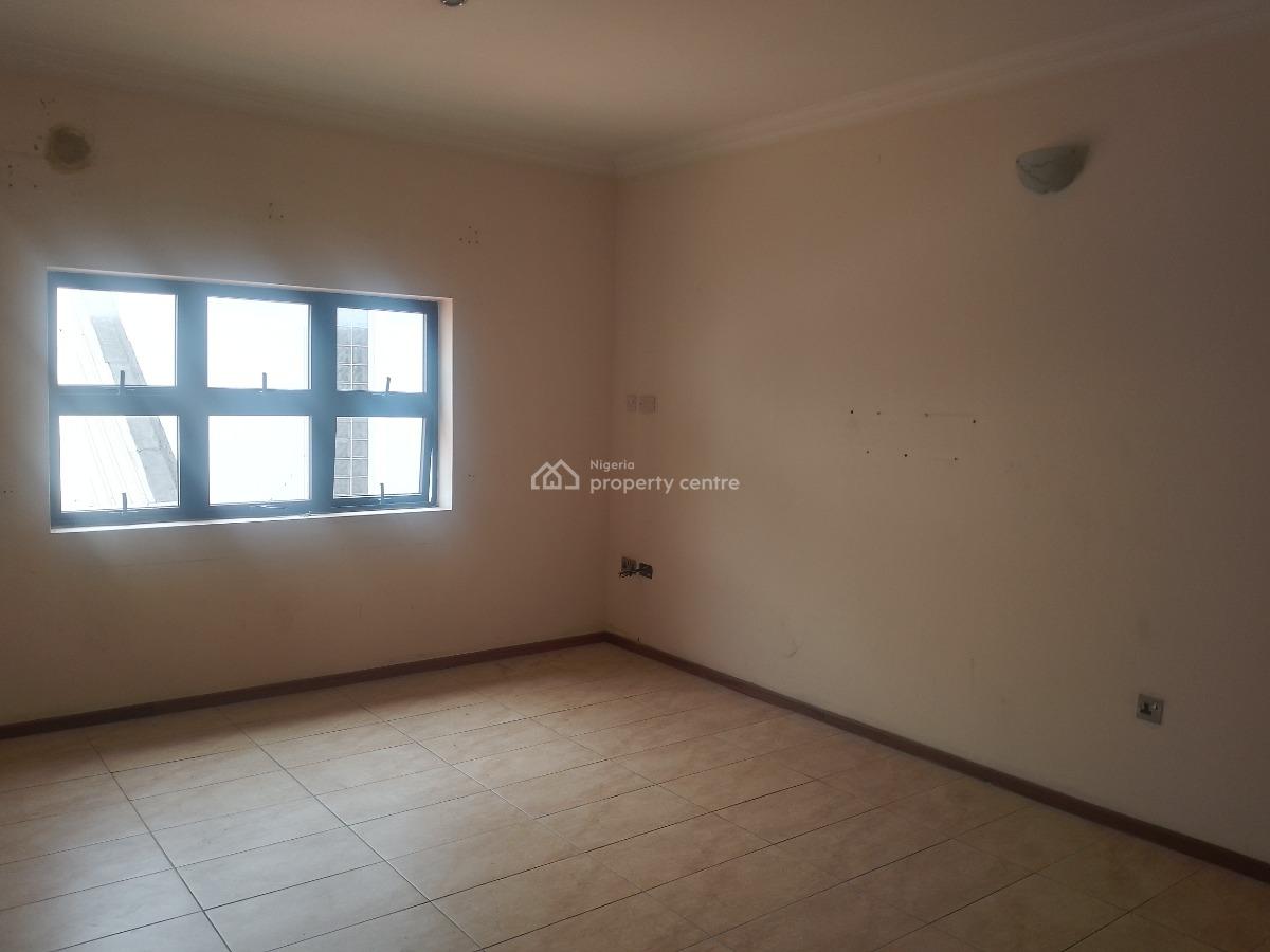 Tastefully Finished  8 Bedrooms Duplex + 2 Room Bq, Gra Ikeja, Ikeja, Lagos, Detached Duplex for Rent