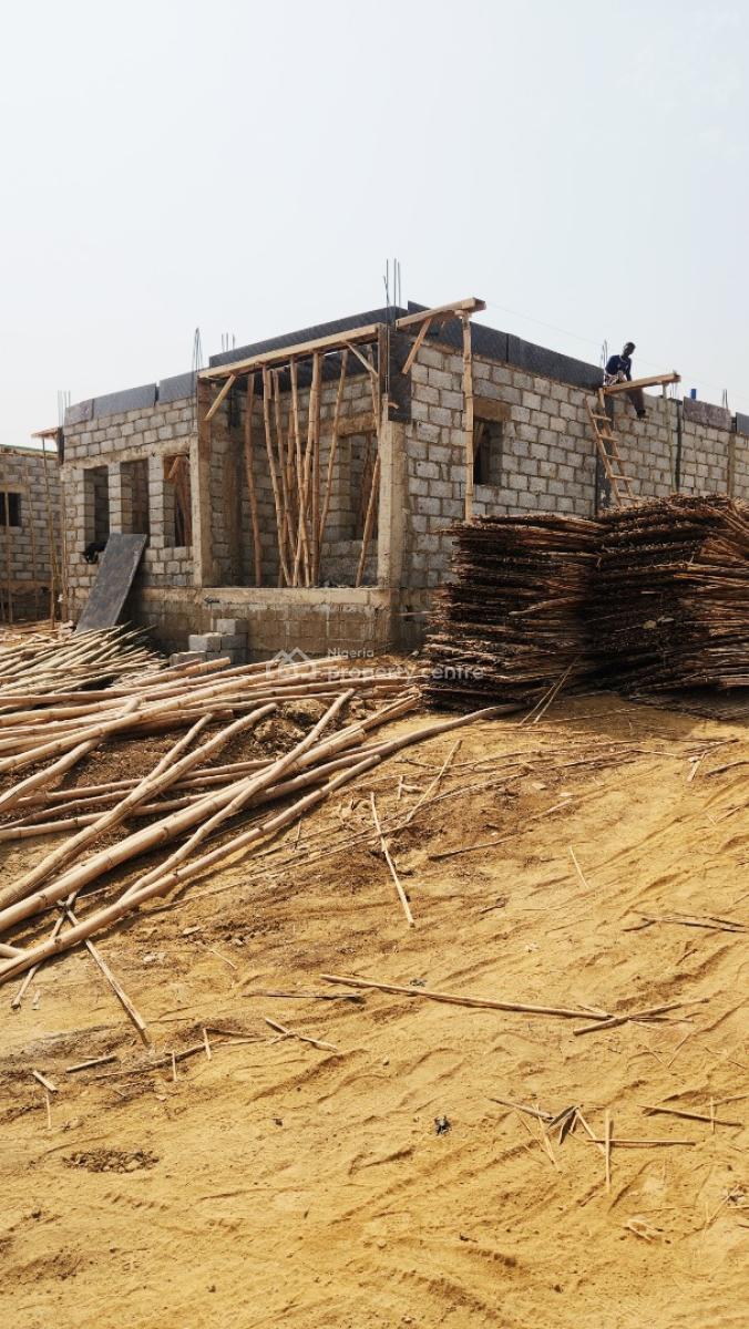 5 Bedrooms Detached Duplex with Bq (delivered Advanced Carcass), Gwarimpa Main, Gwarinpa, Abuja, Detached Duplex for Sale