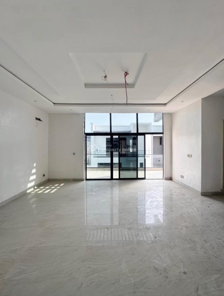 Luxury 2 Bedroom Penthouse with Swimming Pool, Lekki Phase 1, Lekki, Lagos, Flat / Apartment for Rent