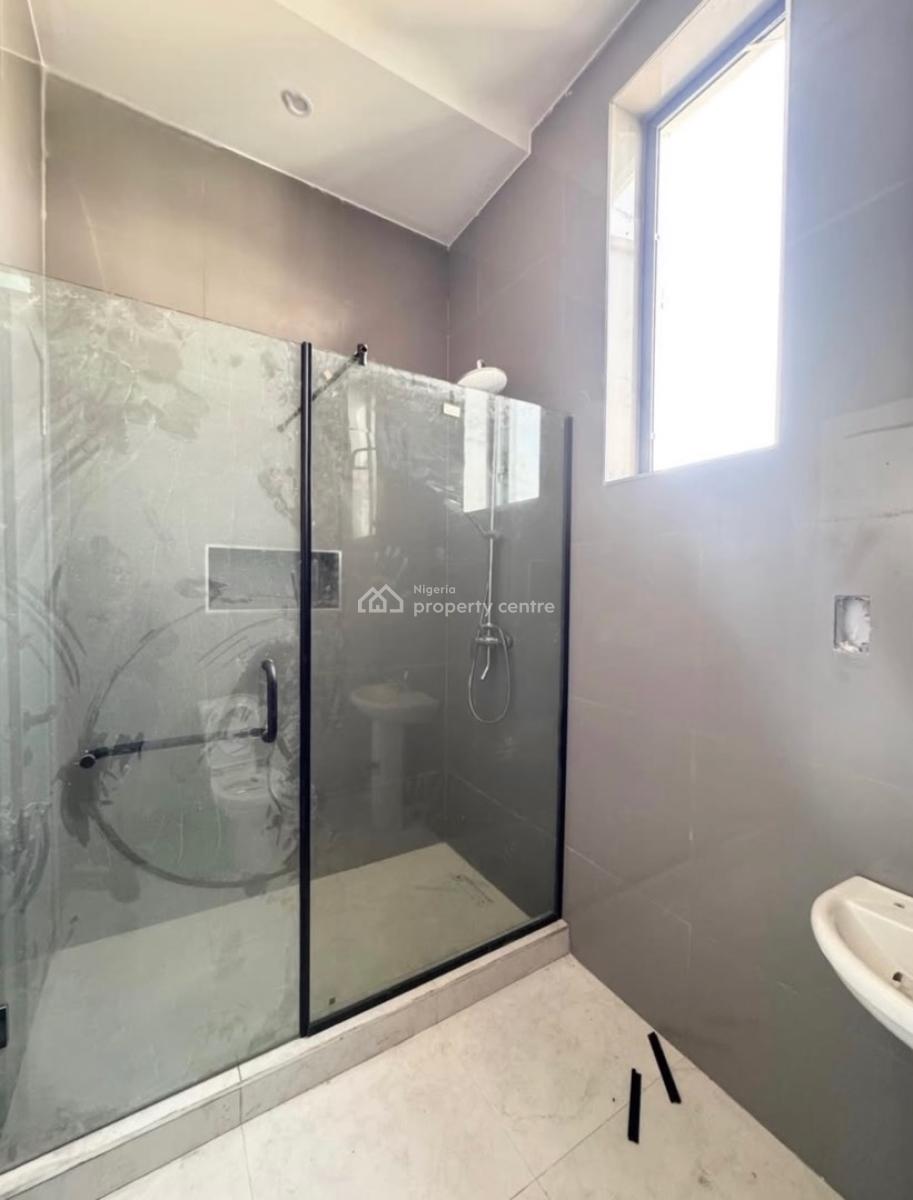 Luxury 2 Bedroom Penthouse with Swimming Pool, Lekki Phase 1, Lekki, Lagos, Flat / Apartment for Rent