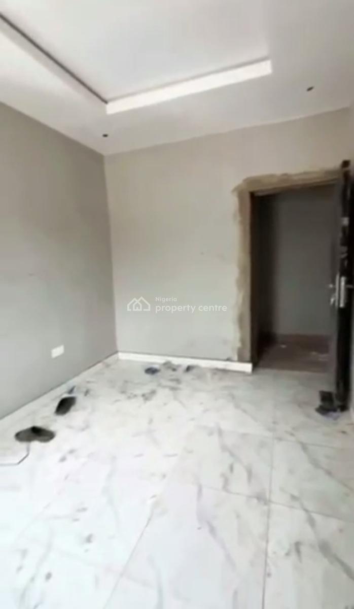 Four Units of Newly Renovated 2 Bedroom Flat, Shomolu, Lagos, Flat / Apartment for Rent