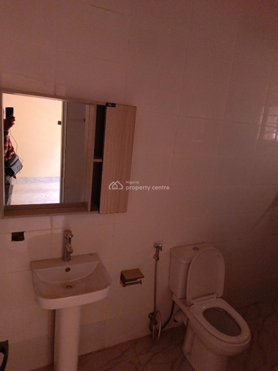 Spacious Brand New 3 Bedroom Flat, By Airport Junction, Jabi, Abuja, Flat / Apartment for Rent